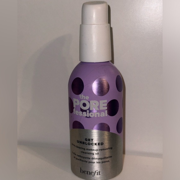 BENEFIT CLEANSING OIL - Picture 1 of 2